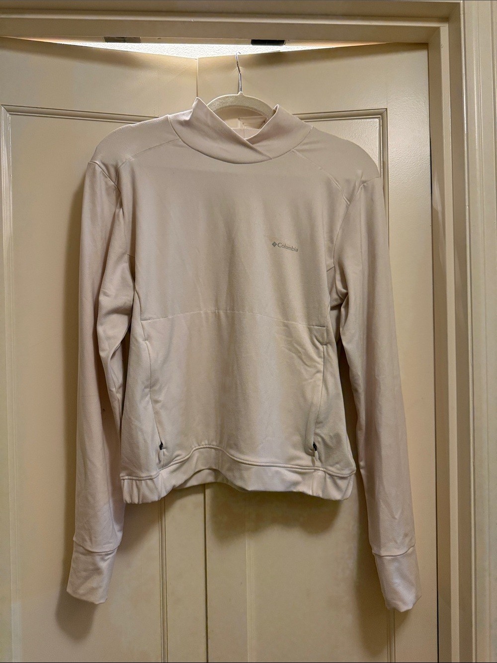 Columbia Women's Cream Long-Sleeve Ski Pullover